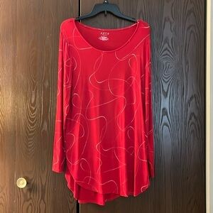 Apt 9 long sleeved red long top with high/low front/ back. Size Large.